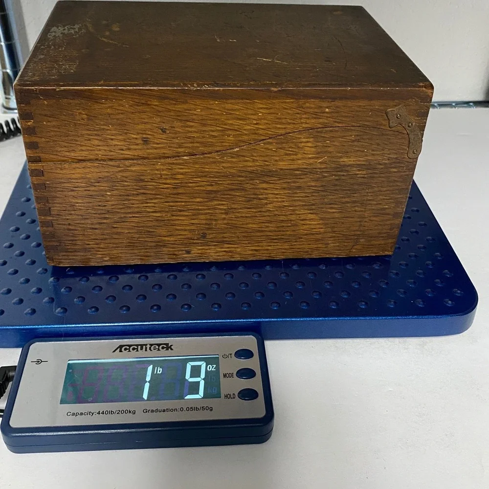 VTG Weis Oak Wooden Recipe‎ Card Catalog Box Dovetail Assembly Made in USA